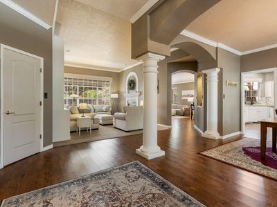 5825 Mimosa Pl NE, Albuquerque, NM, 87111