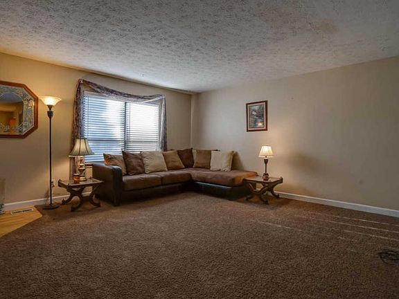 4th image of 3840 King James Rd #A-45