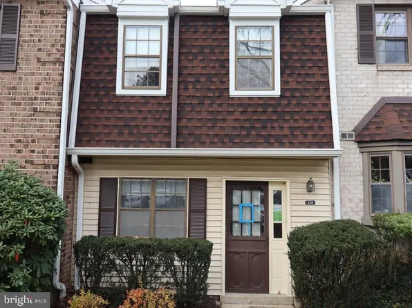 238 Glen Pl #238, Elkins Park, PA 19027