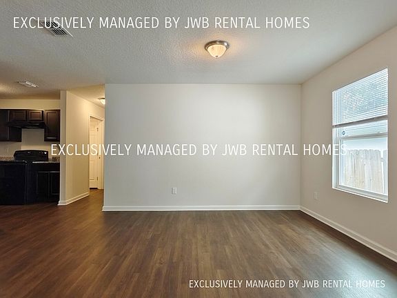 4th image of 8748 Cocoa Ave