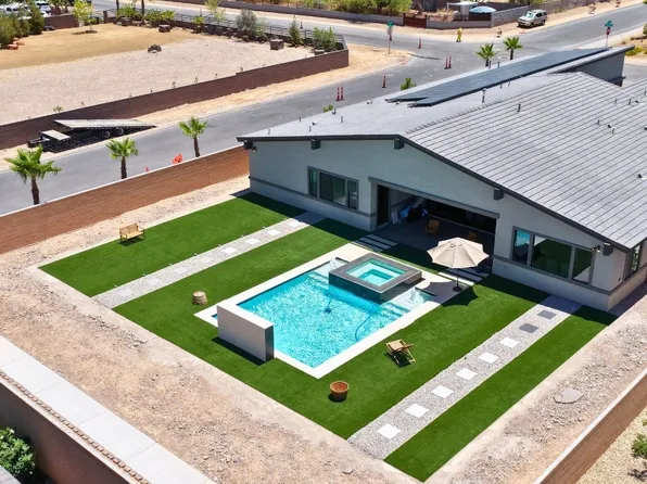 8310 W Camero Ave, Las Vegas, NV 89113
