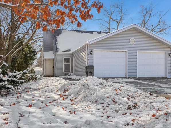 4000/4002 Ontario St, Ames, IA 50014