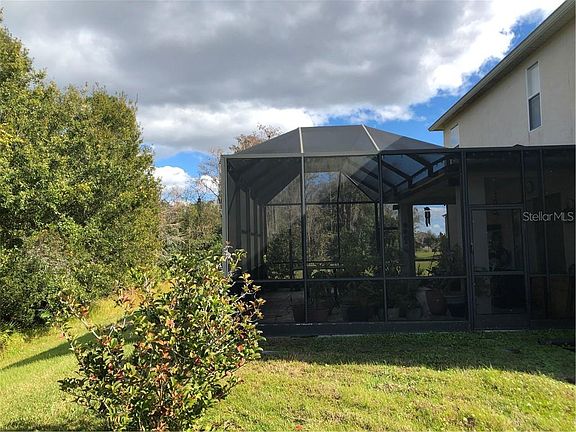 2nd image of 2630 Canyon Dr N
