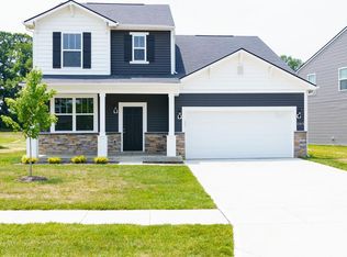 11917 Wooden Trace Dr, Louisville, KY 40229