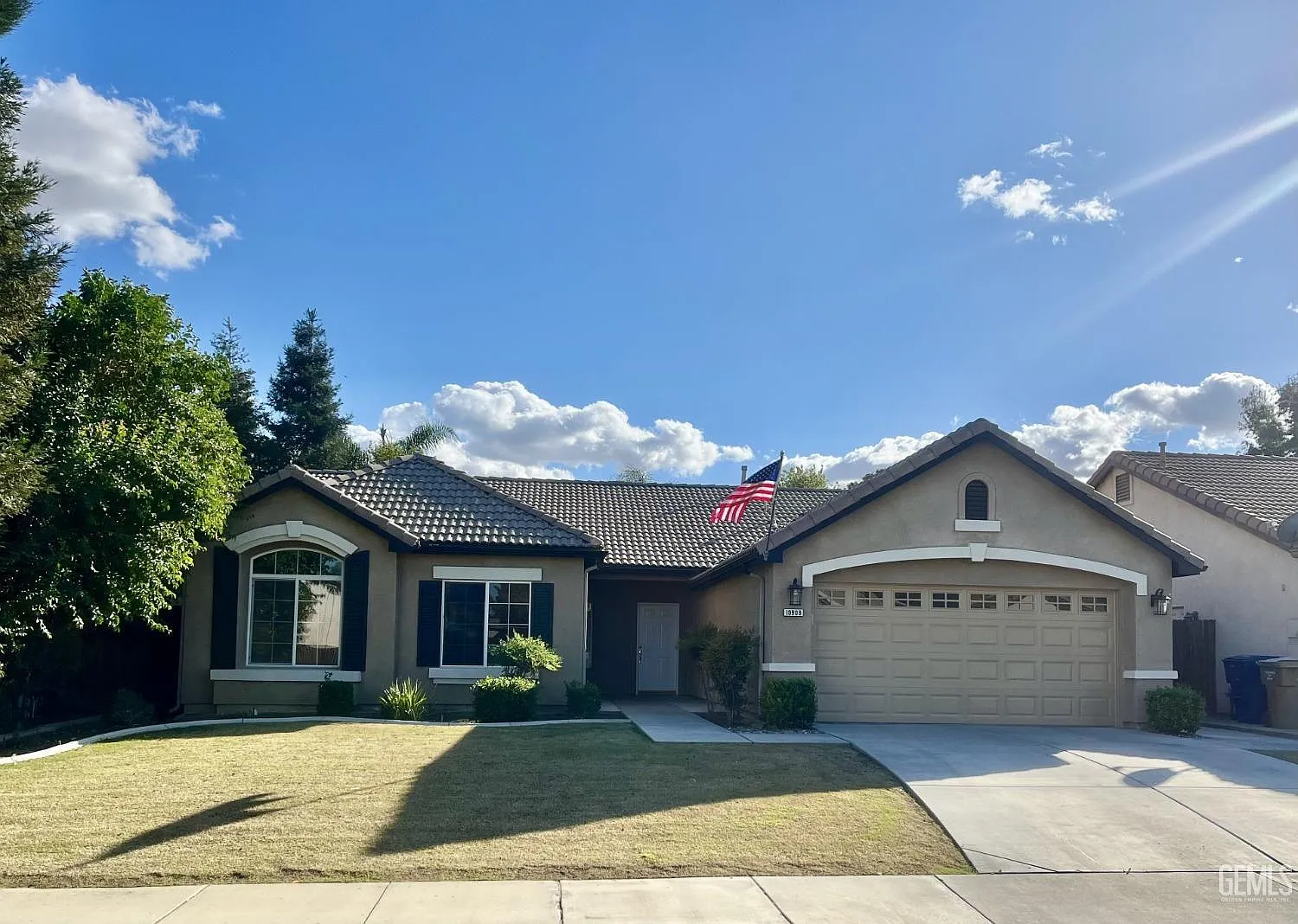 10909 Alexander Falls Ave photo 1