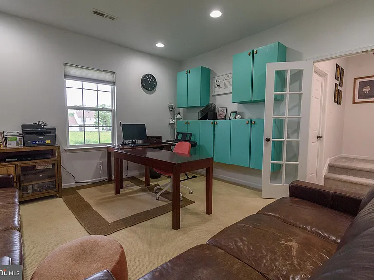 303 Ellison Dr — Photo 29