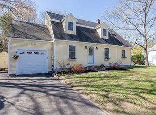 10 Louisburg Cir, Exeter, NH 03833