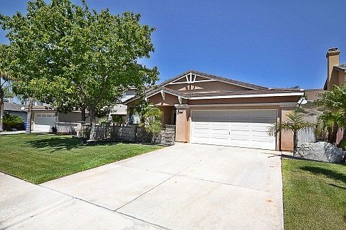 2nd image of 15614 Gulfstream Ave