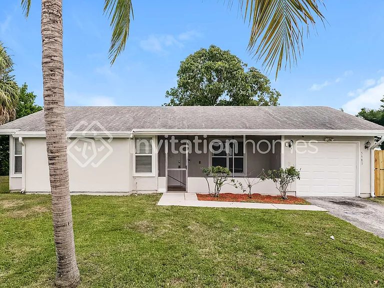 5583 Cynwyd Cir — Photo 1