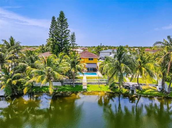 16551 SW 141st Ave, Miami, FL 33177