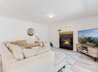 16532 NE 42nd St, Vancouver, WA 98682