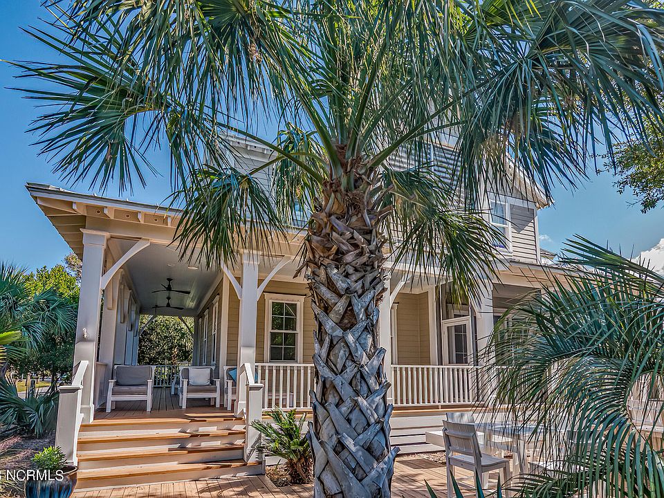 1st image of 202 SE Beach Drive