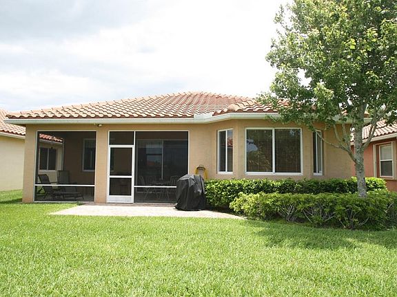 4th image of 6412 Lennox Ln