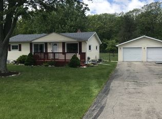 7148 Anna St, Grand Blanc, MI 48439