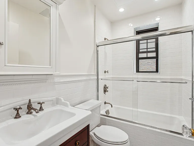 1160 5th Ave #601 — Photo 21