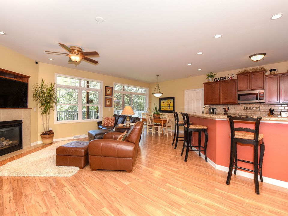 1st image of 410 County Road Nn E Unit 3