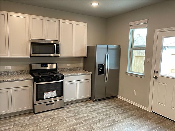 5th image of 851 Redinger Ridge Dr