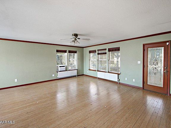 4th image of 1211 N Susan Dr