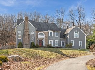 23 New Star Ridge Rd, Sparta, NJ 07871