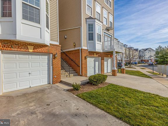 3rd image of 13646 Salk St #146