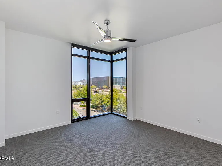 200 W Portland St #511 — Photo 7