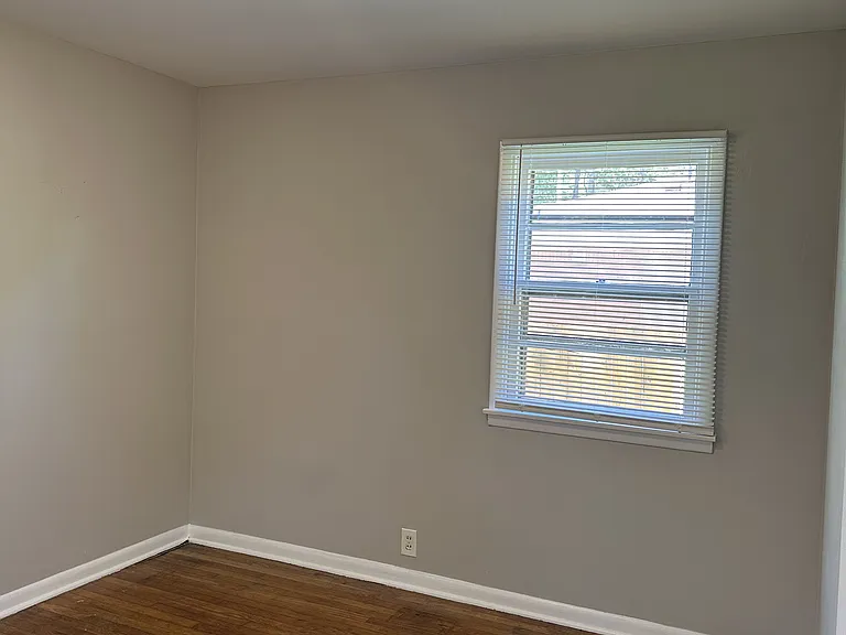 2107 W Coil St — Photo 16