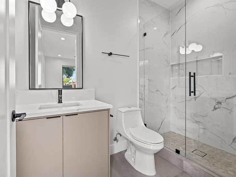 2507 N Massachusetts Ave #2 — Photo 8