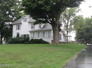 9800 W Camden Rd, Montgomery, MI 49255