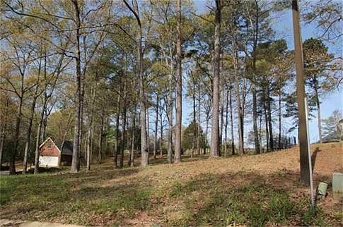 2nd image of 215 Fieldfare Dr