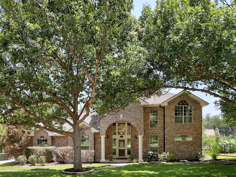 1st image of 212 S Ridge Cir
