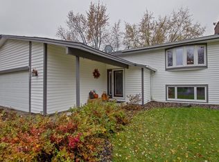 10051 Saratoga Way, Osseo, MN 55369