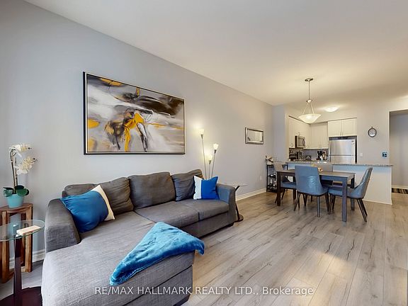 5th image of 349 Rathburn Rd W #910