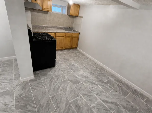 (undisclosed Address), South Richmond Hill, NY 11419