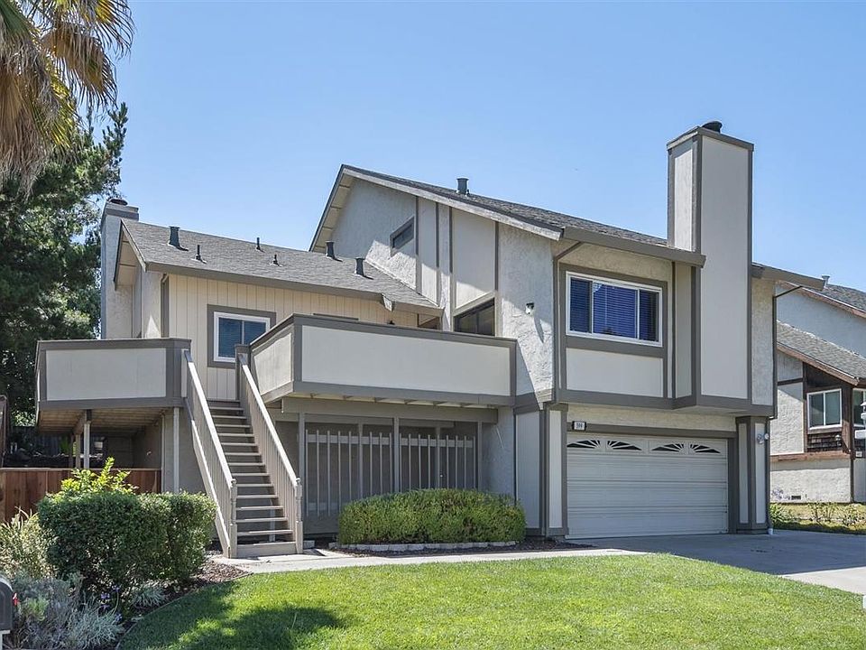 1st image of 399 Via Primavera Dr