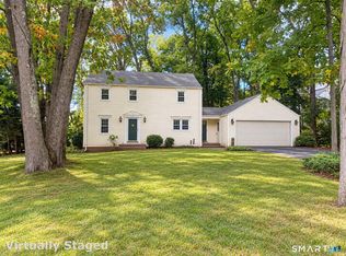 18 Littel Acres Rd, Glastonbury, CT 06033