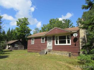 11354 W Little Harbor Rd, Manistique, MI 49854