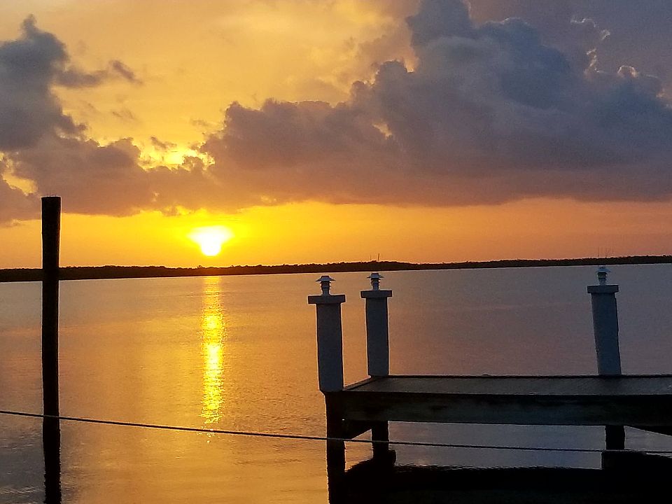 Dock
