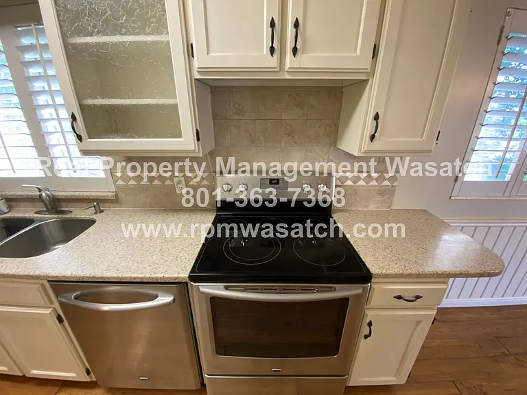 7089 S 2825 E — Photo 12