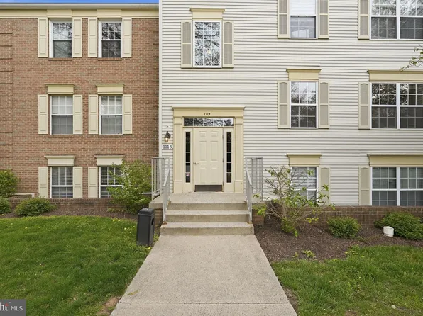 1115 Huntmaster Ter NE Unit 301, Leesburg, VA 20176