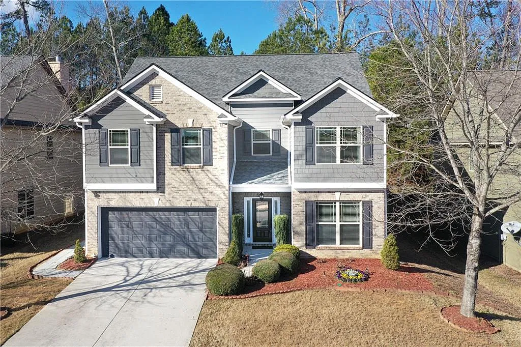 5 bed, 3.5 bath, 3216 sqft, $3,300 — Photo 1
