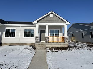 9788 Regatta Ln, Johnston, IA 50131