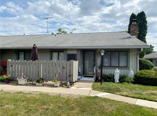 925 Kirkwall Dr, Akron, OH