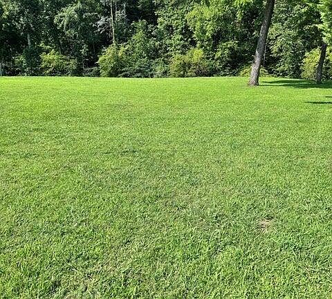 2nd image of River Bank Rd #34