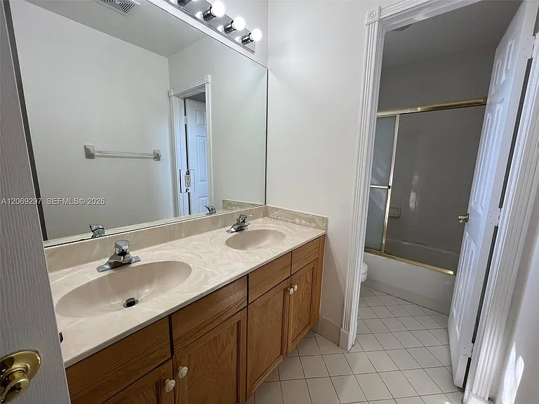4957 SW 167th Ave — Photo 23