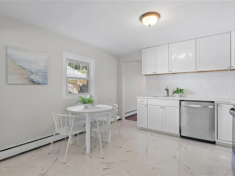 400 Schooner Ave — Photo 4