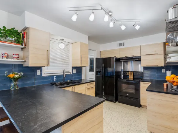 2552 Jenwood St, Memphis, TN 38134