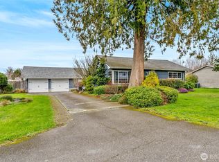 117 4th Ave SE, Pacific, WA