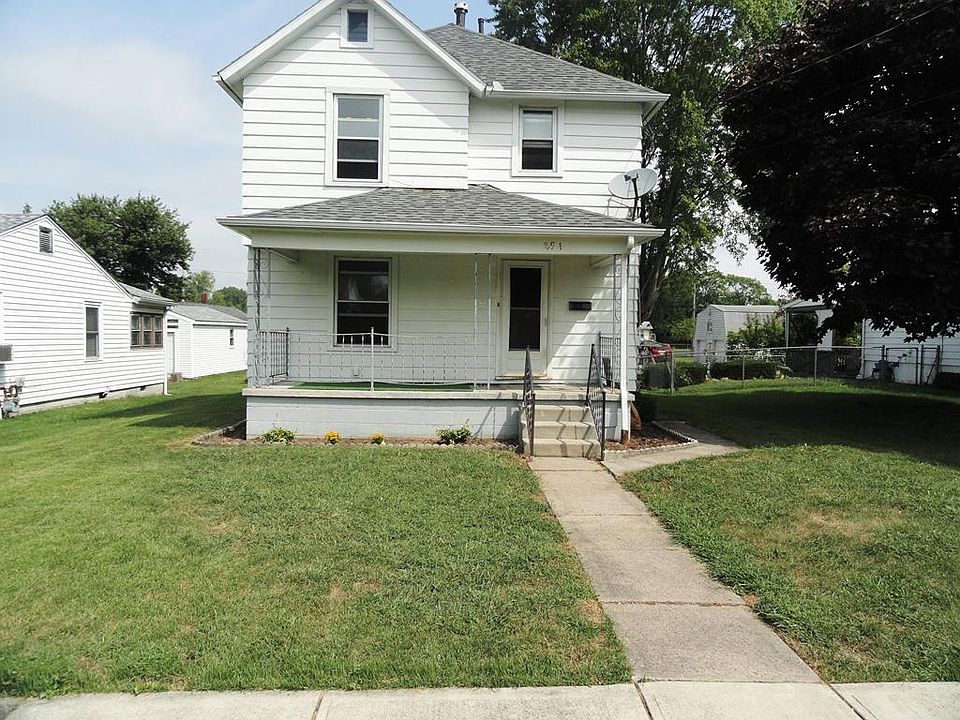 1st image of 894 Congress St