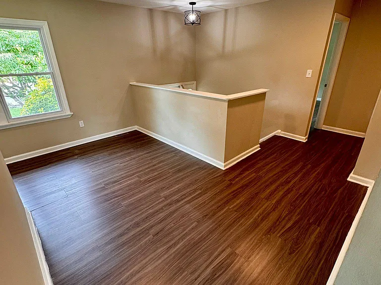 208 Chestnut Rd — Photo 12