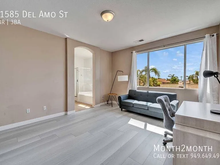21585 Del Amo St — Photo 34